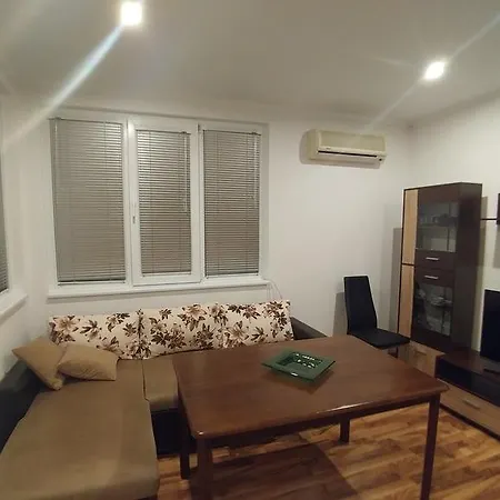 Single Elit Apartamento Chernomorets