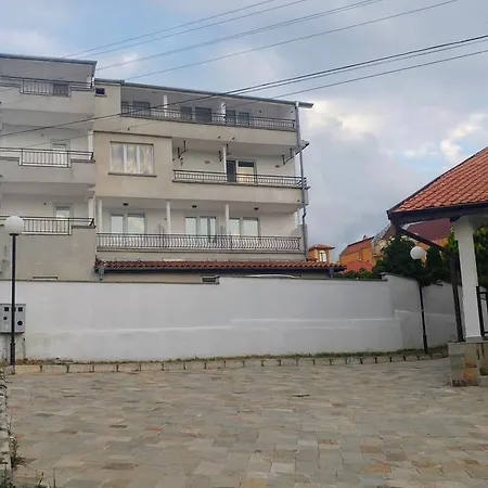 Apartament Single Elit Cernomoreț
